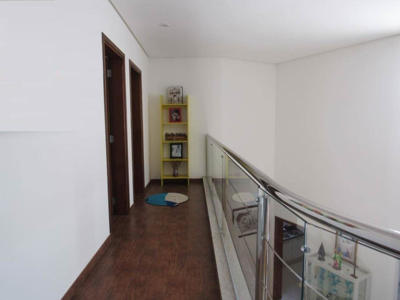 Casa à venda com 4 quartos, 400m² - Foto 2