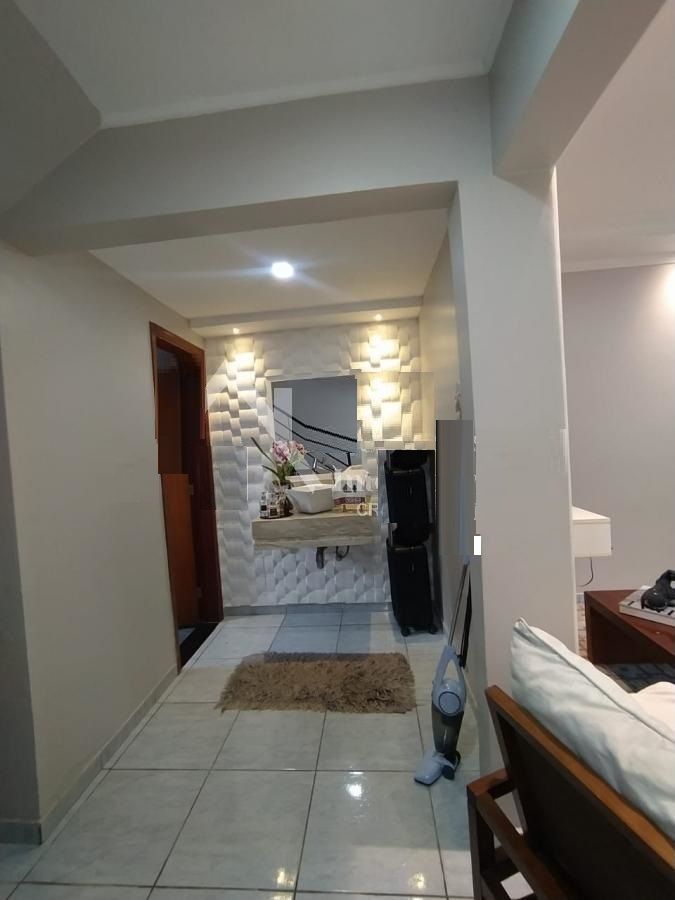 Casa, 3 quartos, 147 m² - Foto 2