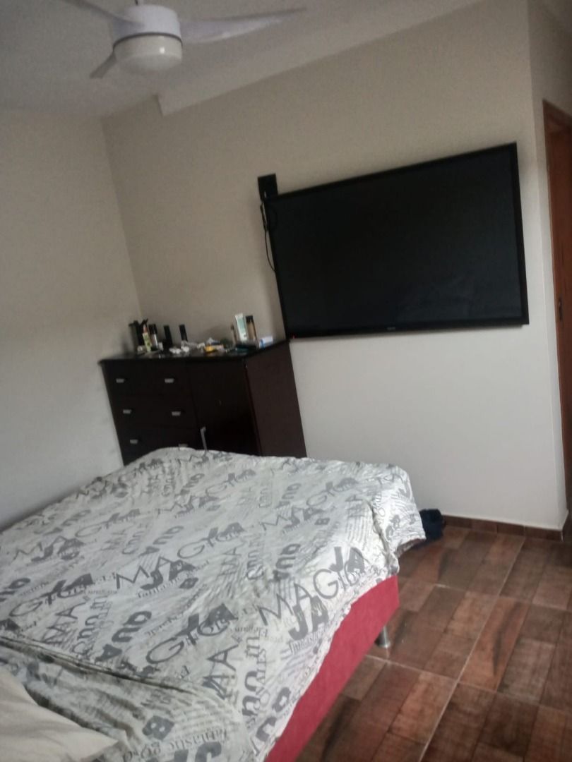 Chácara à venda com 2 quartos, 180m² - Foto 10