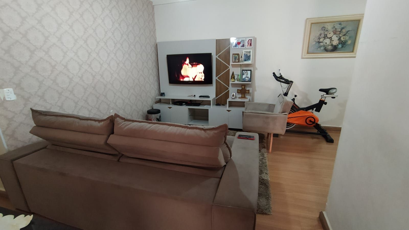 Apartamento à venda com 3 quartos, 85m² - Foto 18