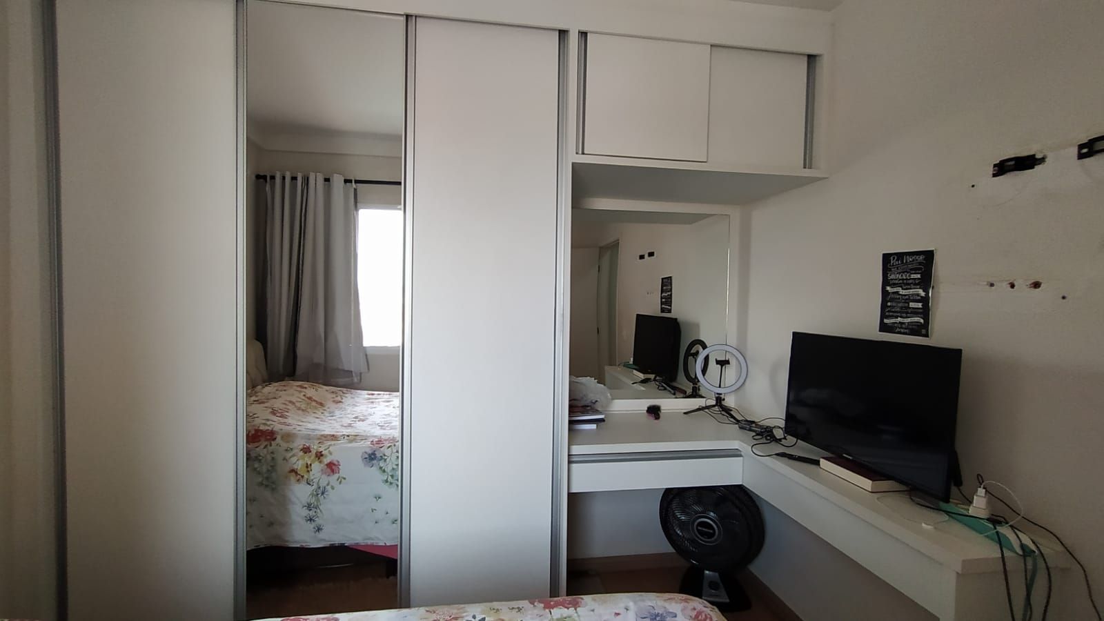 Apartamento à venda com 3 quartos, 85m² - Foto 4