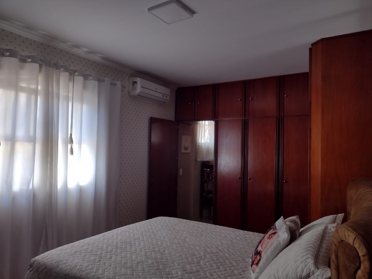 Casa à venda com 3 quartos, 233m² - Foto 6