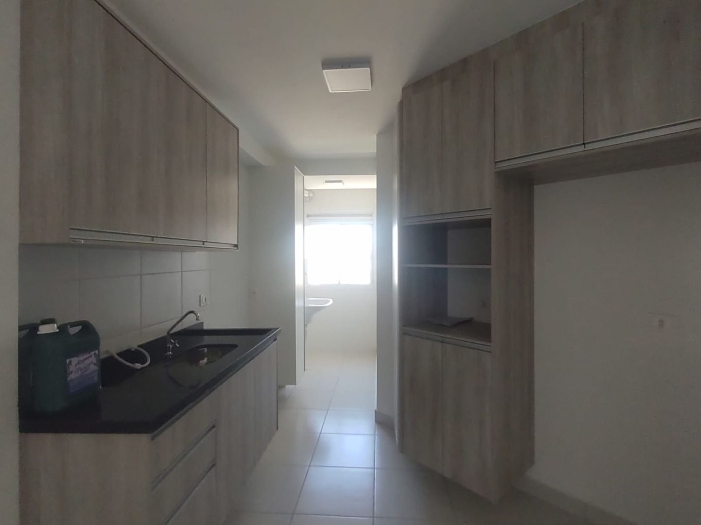 Apartamento à venda com 2 quartos, 62m² - Foto 12