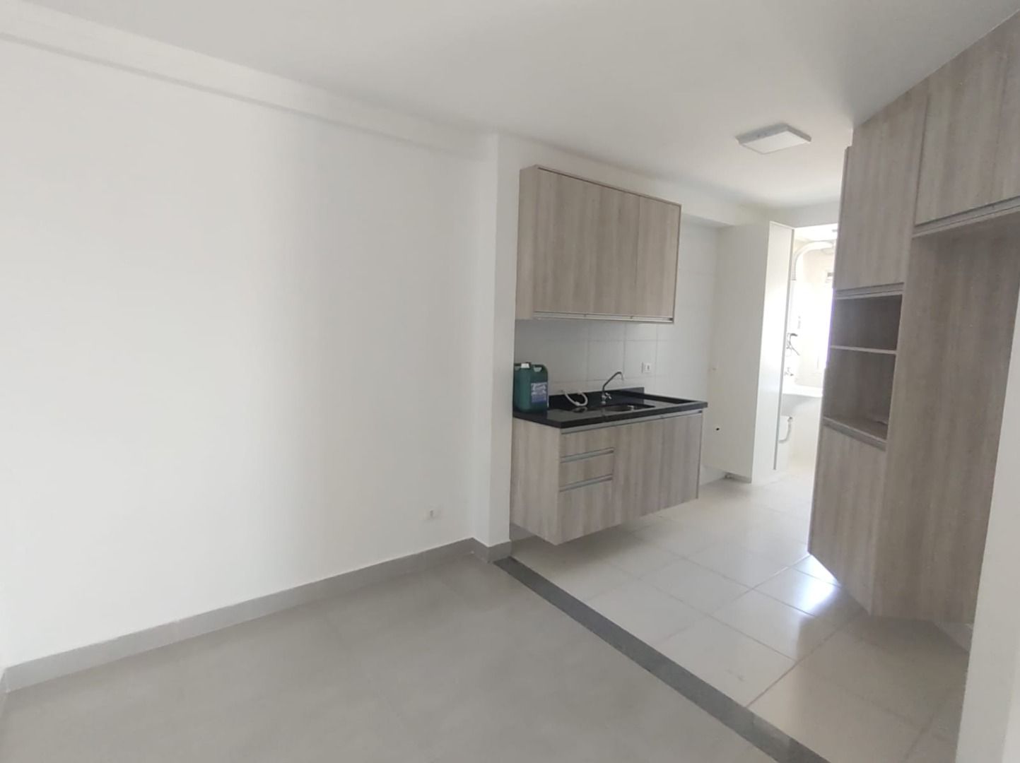 Apartamento à venda com 2 quartos, 62m² - Foto 14