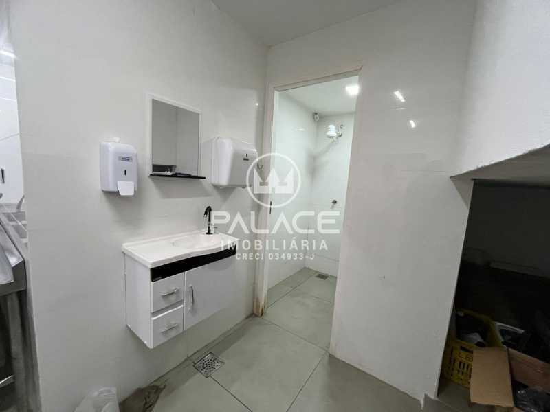 Casa Comercial à venda e aluguel, 280m² - Foto 29