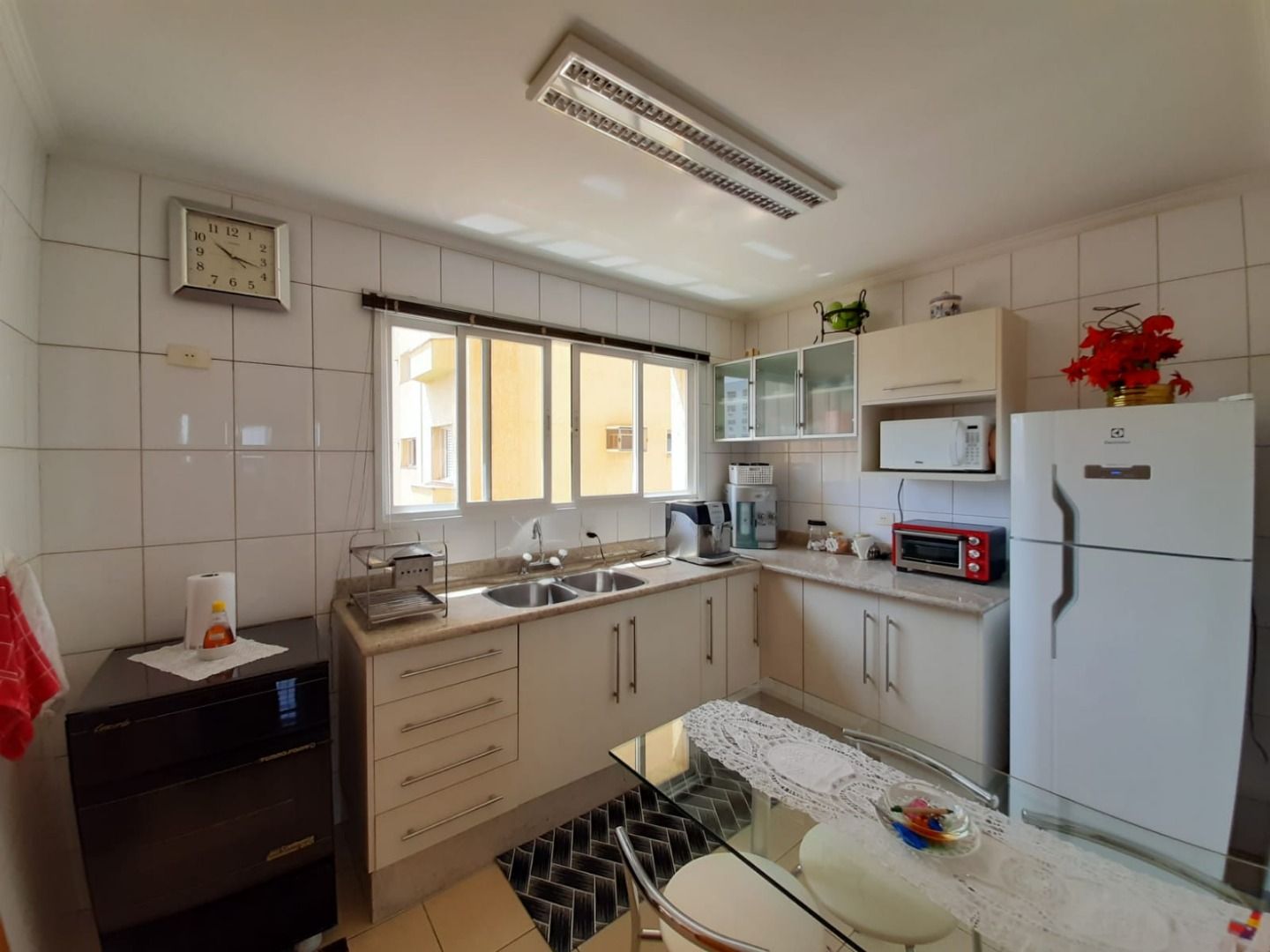 Apartamento à venda com 3 quartos, 146m² - Foto 12