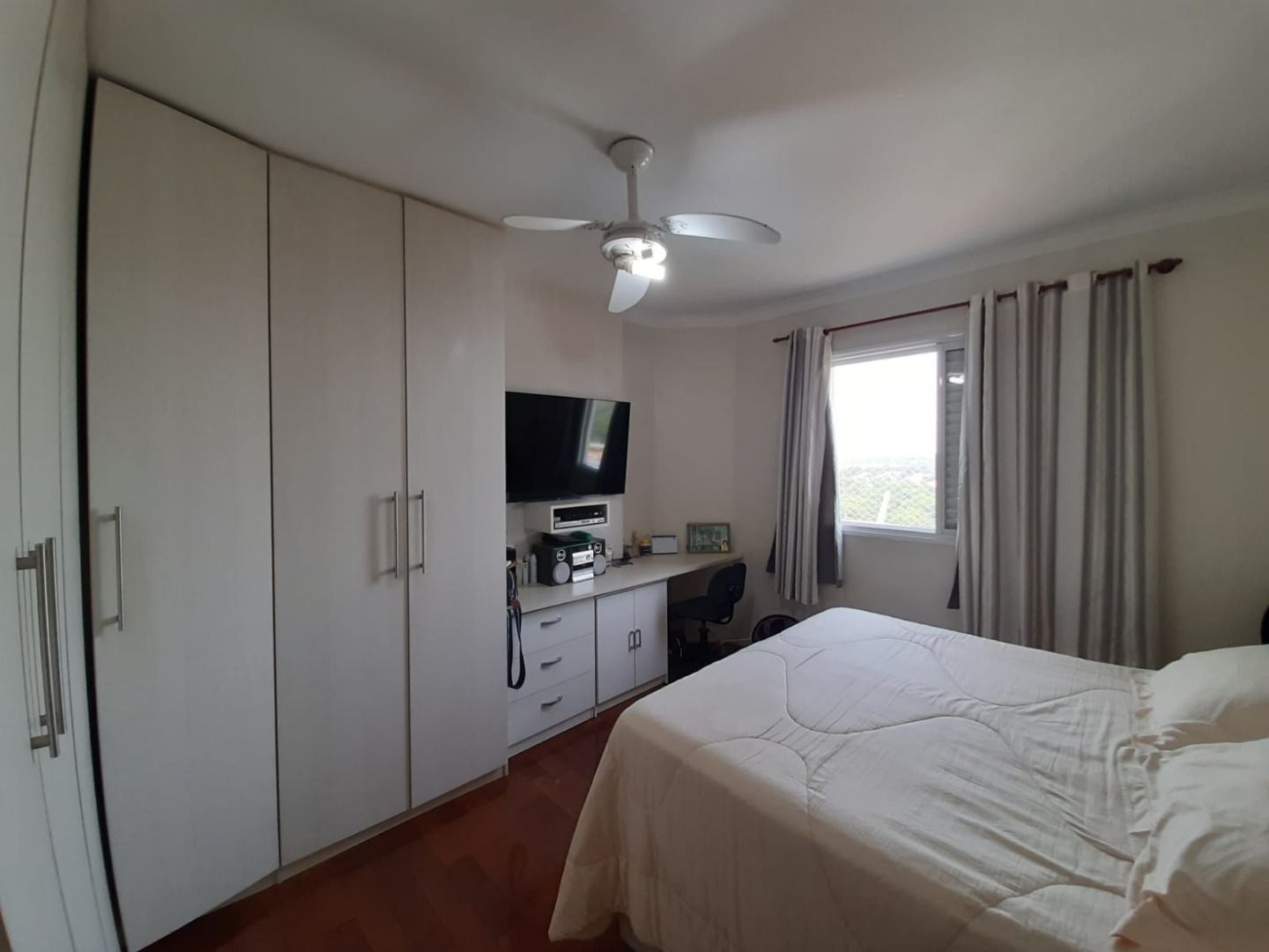 Apartamento à venda com 3 quartos, 146m² - Foto 13