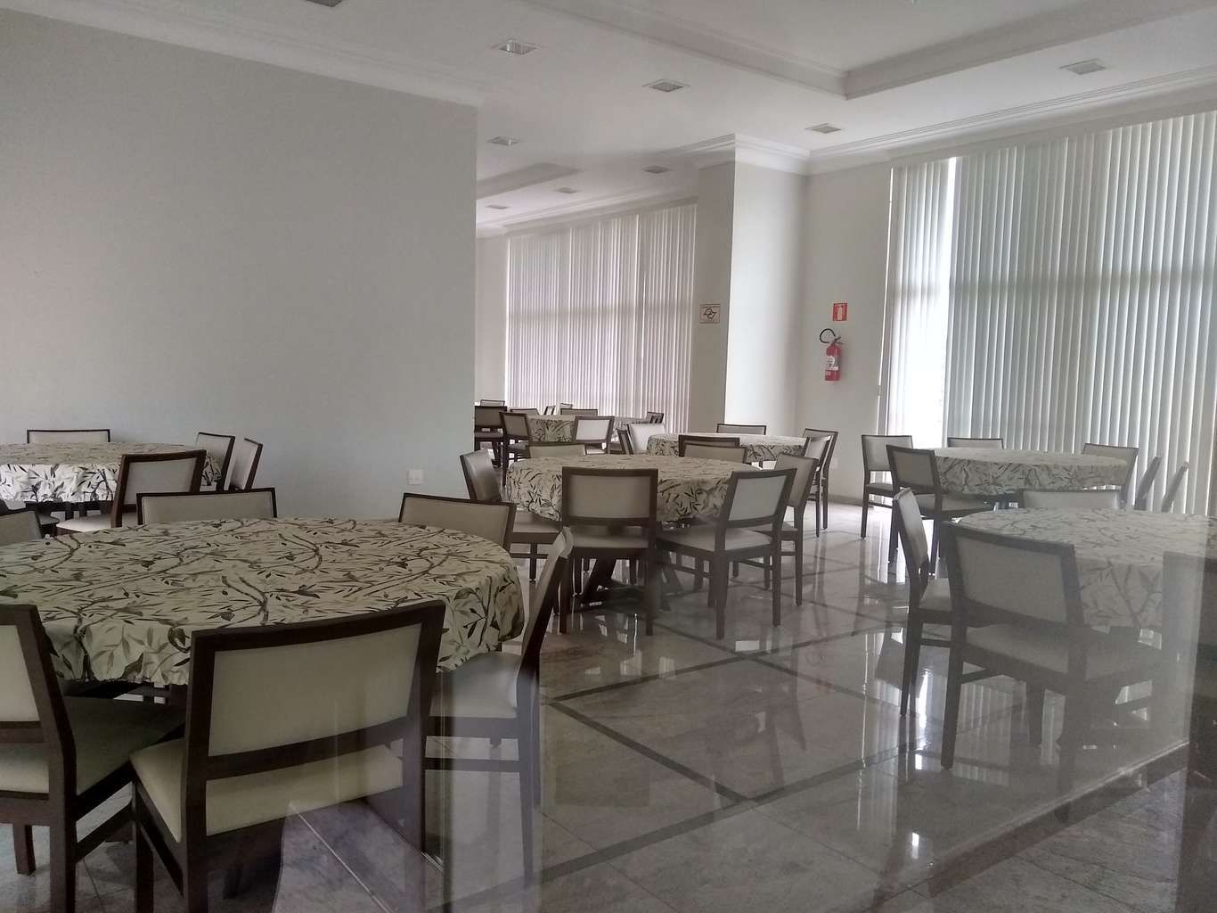 Apartamento à venda com 3 quartos, 146m² - Foto 23