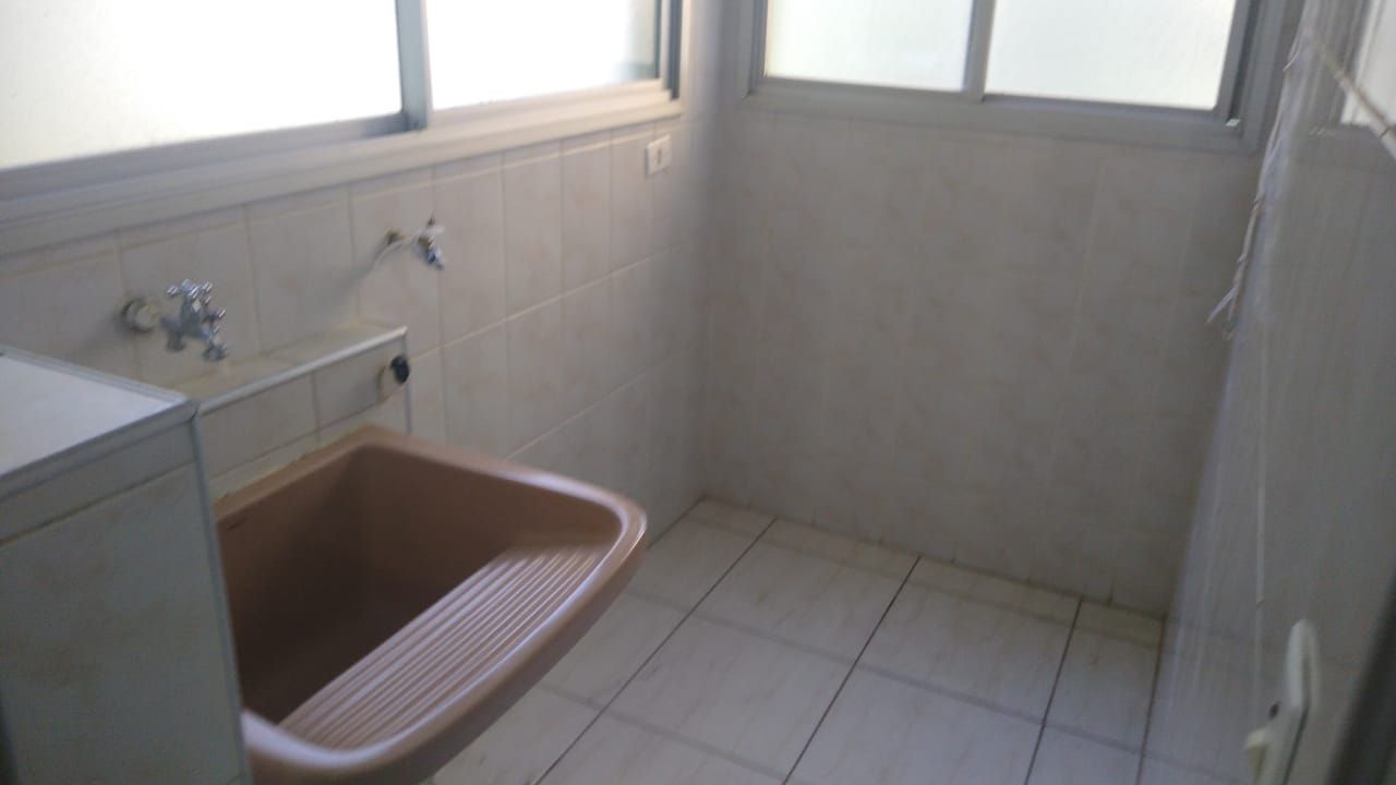 Apartamento à venda com 3 quartos, 74m² - Foto 9