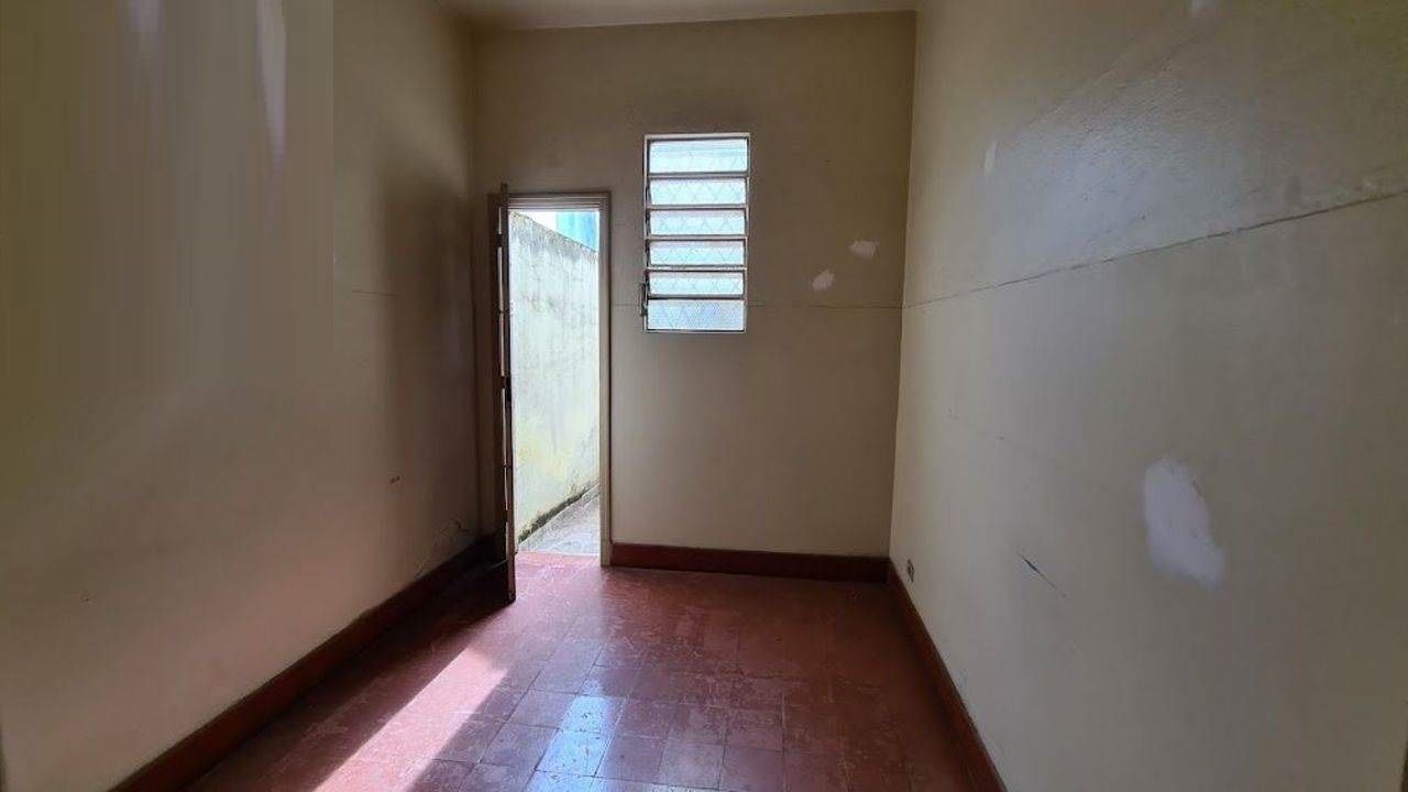 Casa Comercial à venda com 3 quartos, 267m² - Foto 11