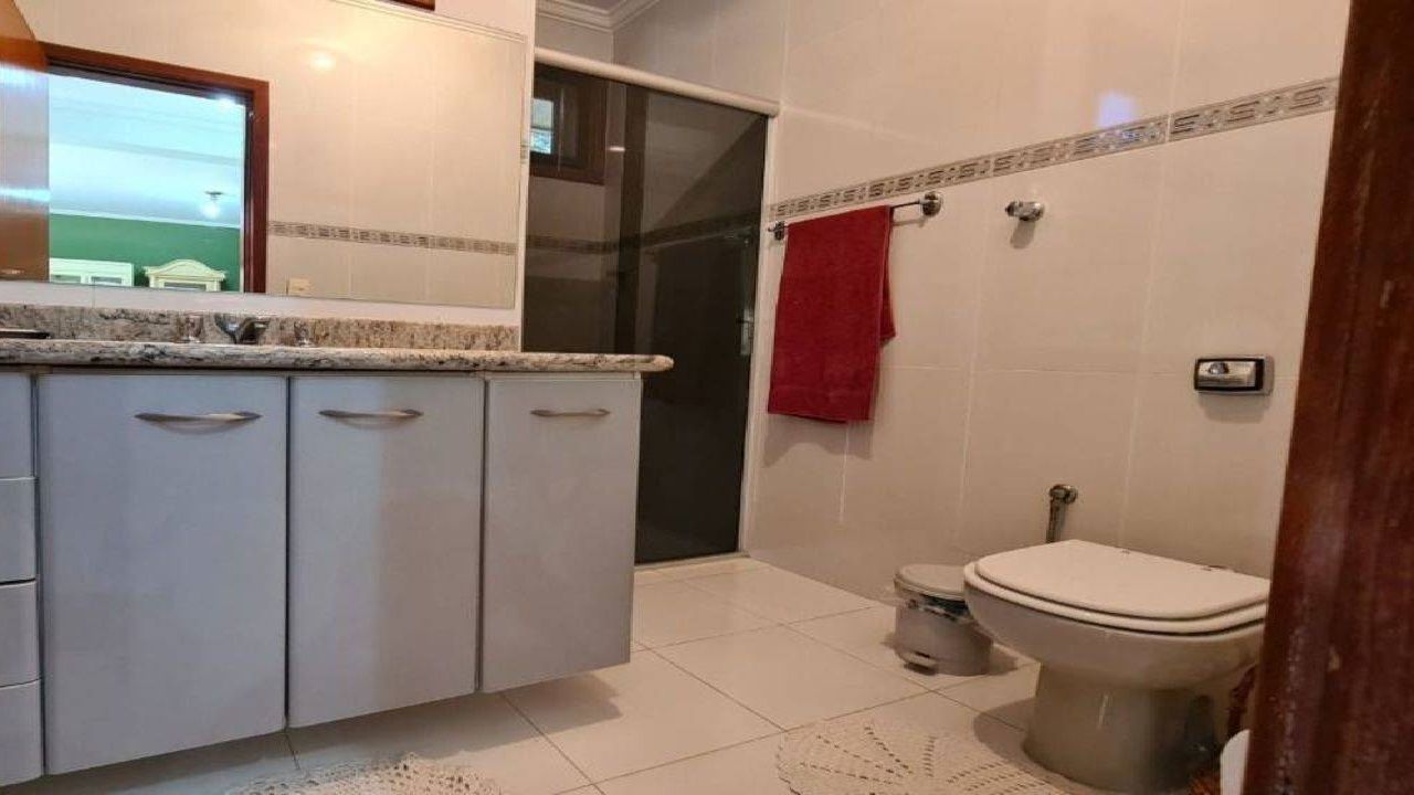 Casa de Condomínio à venda com 4 quartos, 400m² - Foto 14