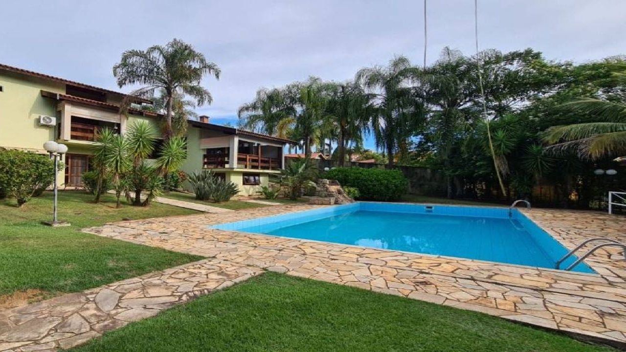 Casa de Condomínio à venda com 4 quartos, 400m² - Foto 22