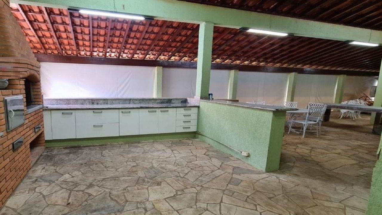 Casa de Condomínio à venda com 4 quartos, 400m² - Foto 26