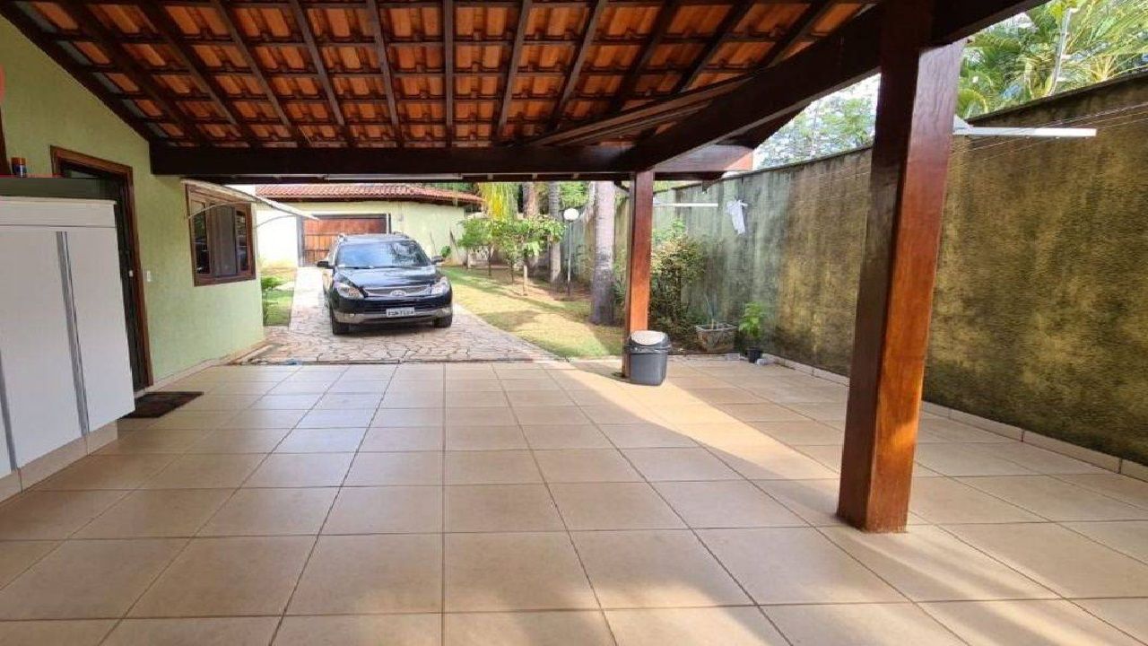 Casa de Condomínio à venda com 4 quartos, 400m² - Foto 27