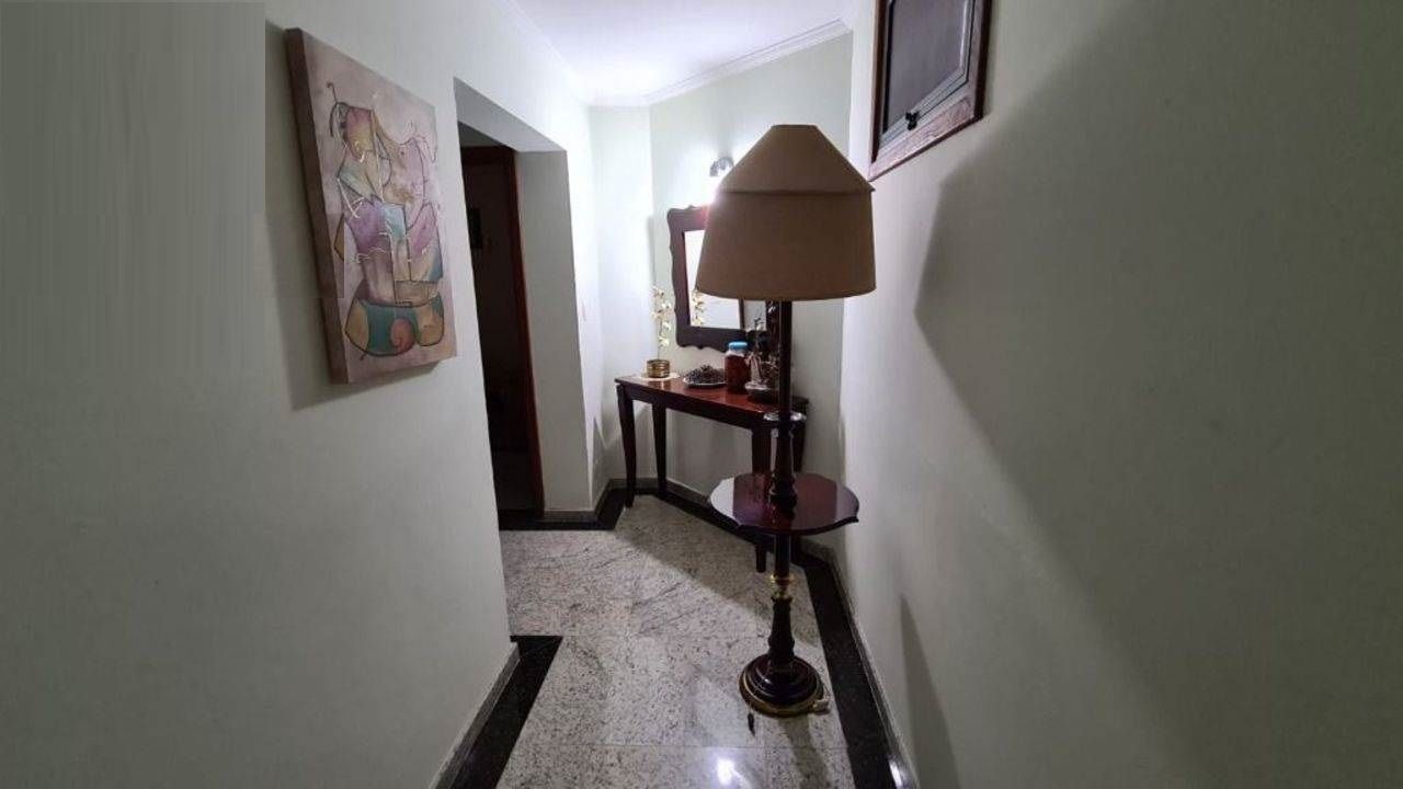 Casa de Condomínio à venda com 4 quartos, 400m² - Foto 29