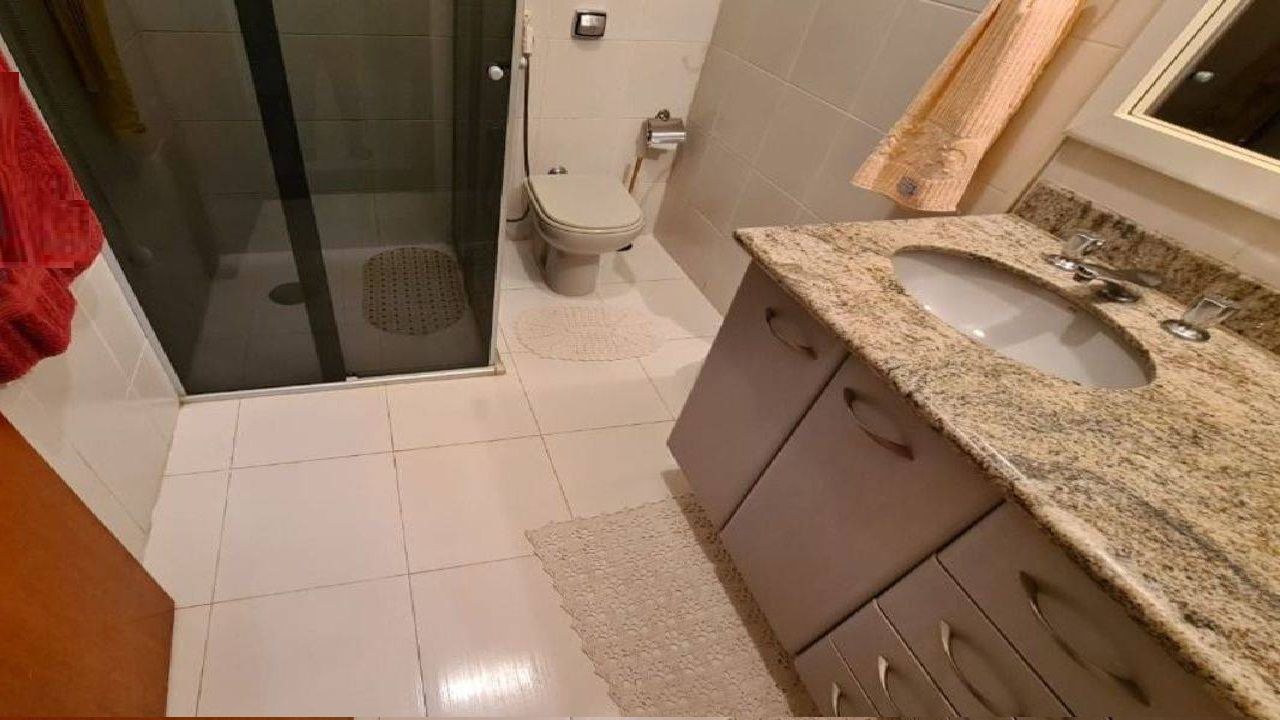 Casa de Condomínio à venda com 4 quartos, 400m² - Foto 9