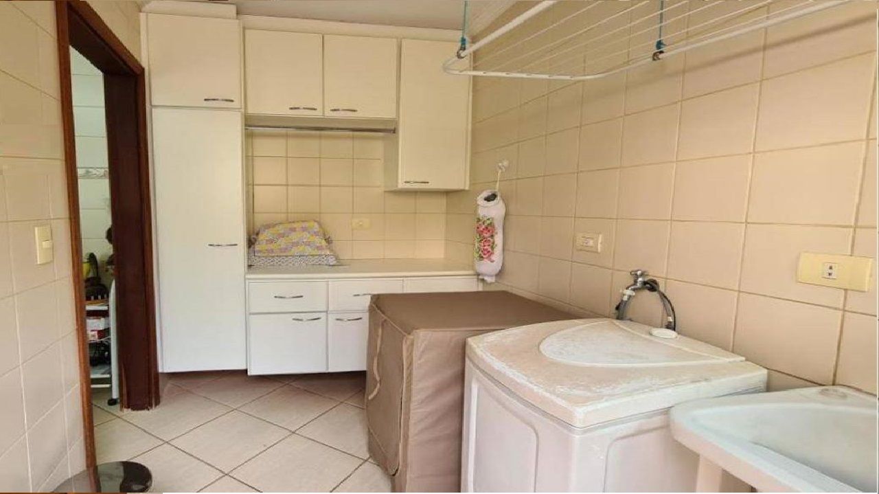 Casa de Condomínio à venda com 3 quartos, 238m² - Foto 22