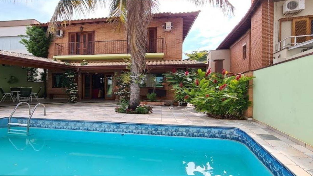 Casa de Condomínio à venda com 3 quartos, 238m² - Foto 28