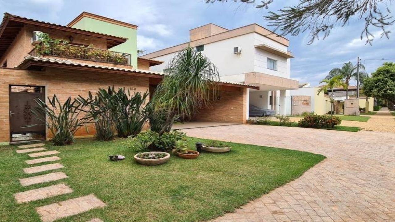 Casa de Condomínio à venda com 3 quartos, 238m² - Foto 4