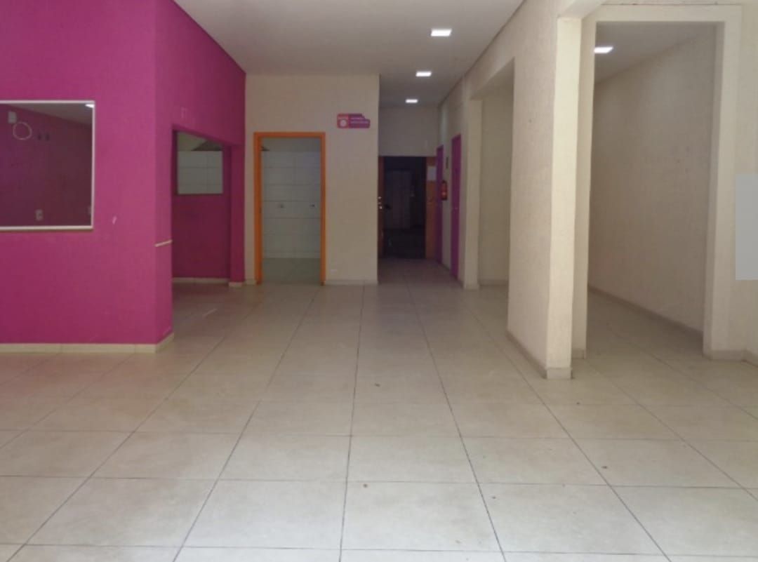 Loja-Salão para alugar, 215m² - Foto 1