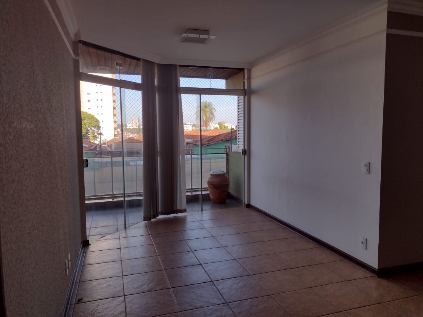 Apartamento à venda com 4 quartos, 127m² - Foto 3