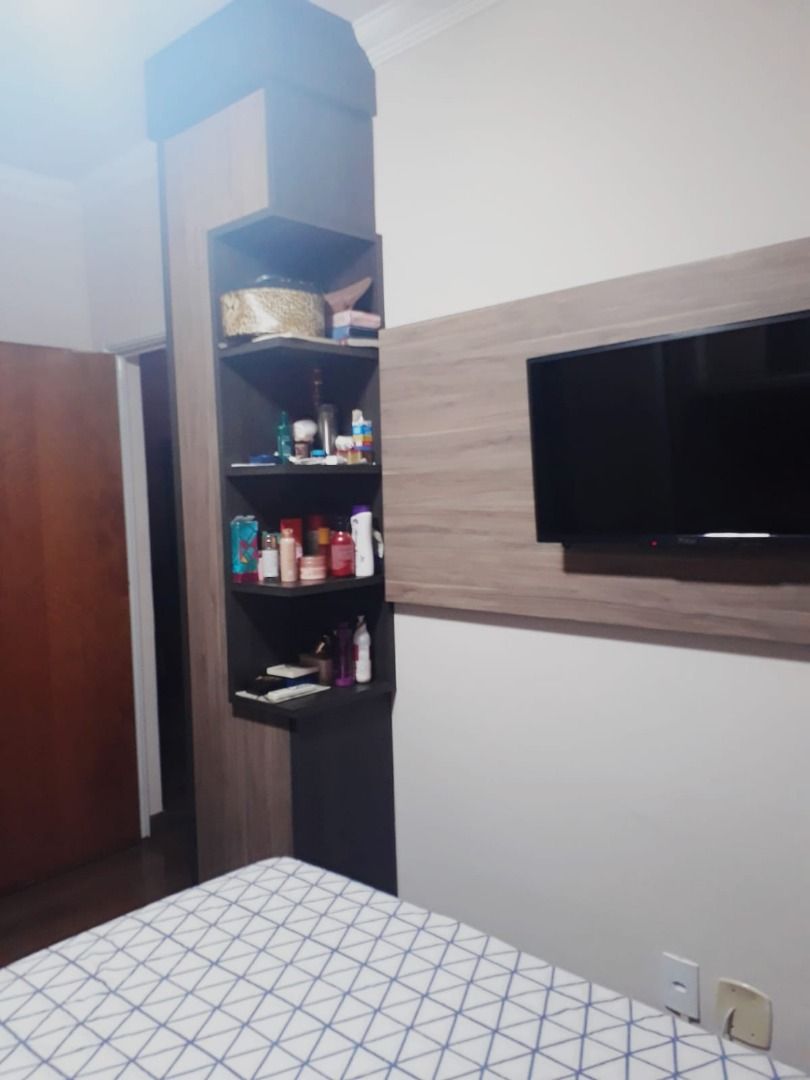 Apartamento à venda com 2 quartos, 52m² - Foto 12