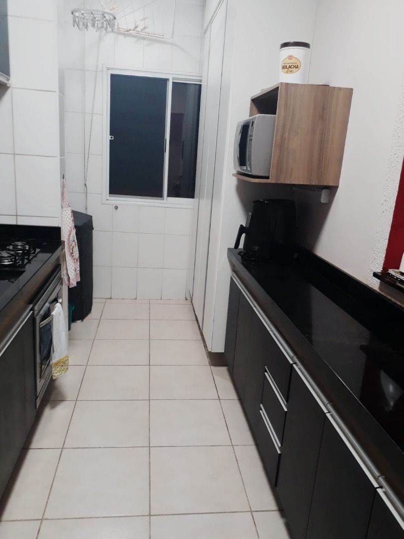 Apartamento à venda com 2 quartos, 52m² - Foto 7