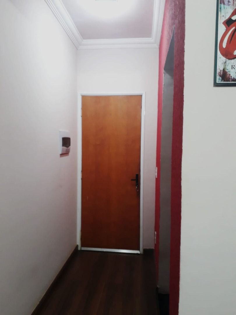 Apartamento à venda com 2 quartos, 52m² - Foto 9