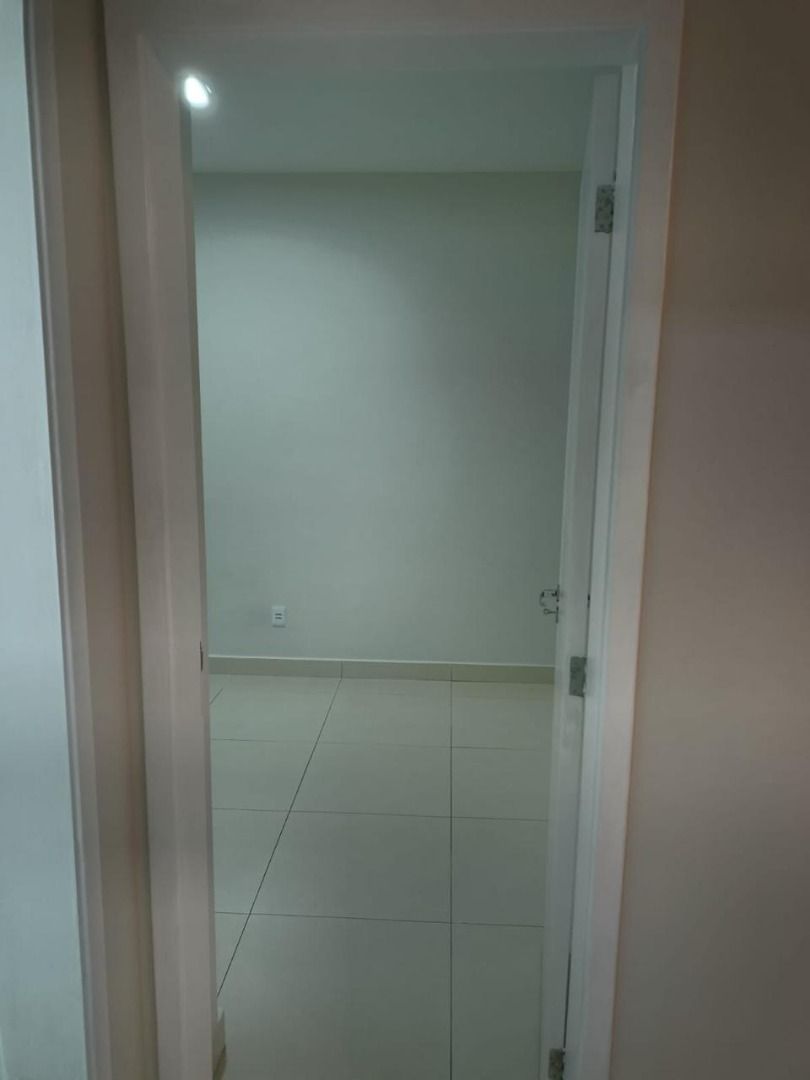 Apartamento à venda com 2 quartos, 45m² - Foto 13