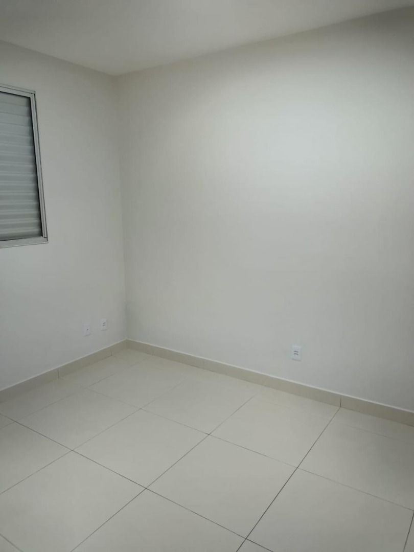 Apartamento à venda com 2 quartos, 45m² - Foto 3