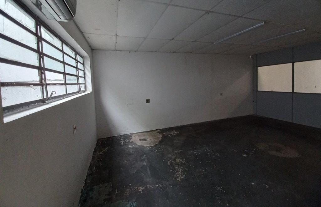 Depósito-Galpão, 220 m² - Foto 5