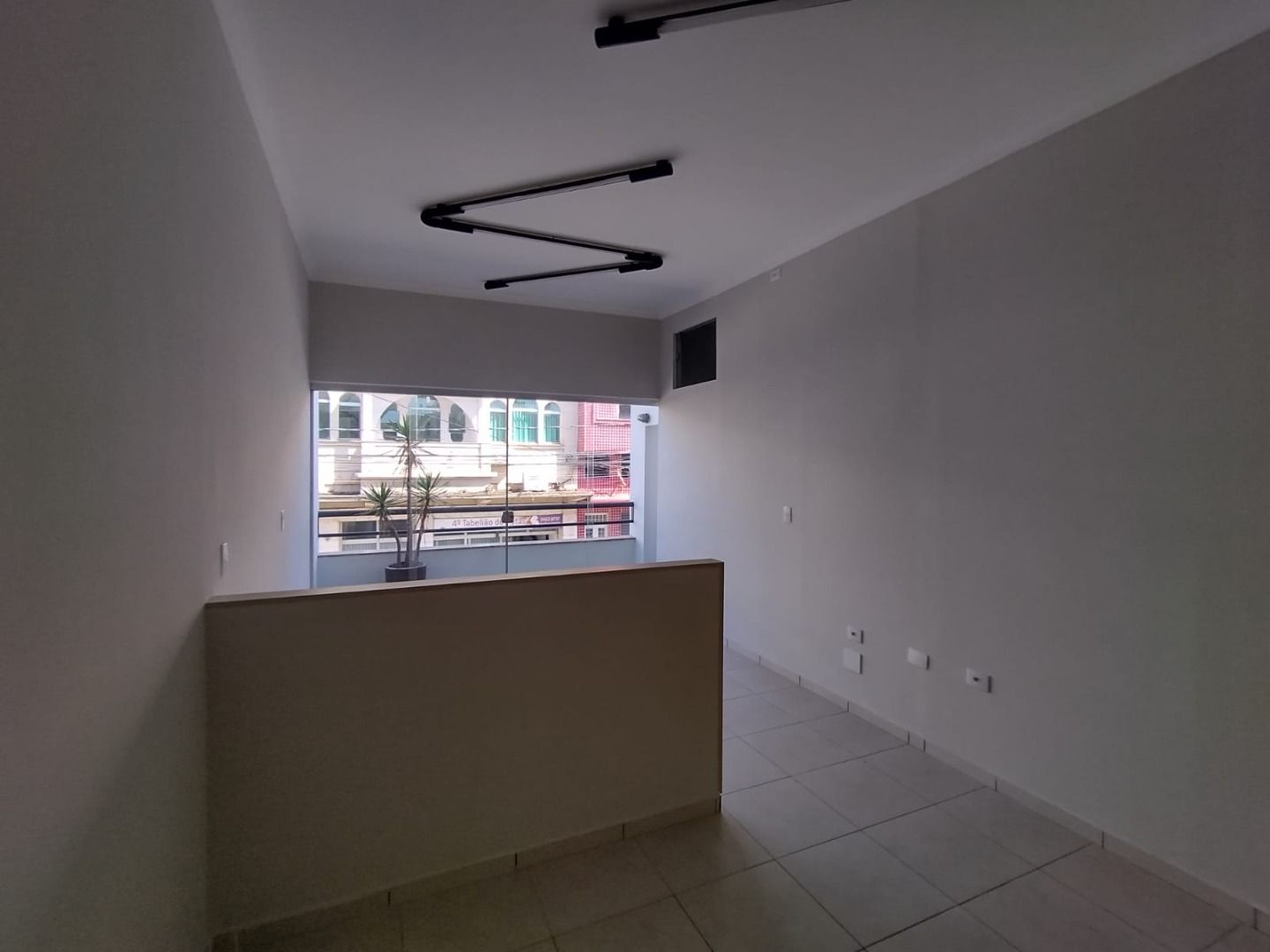 Conjunto Comercial-Sala para alugar, 79m² - Foto 2