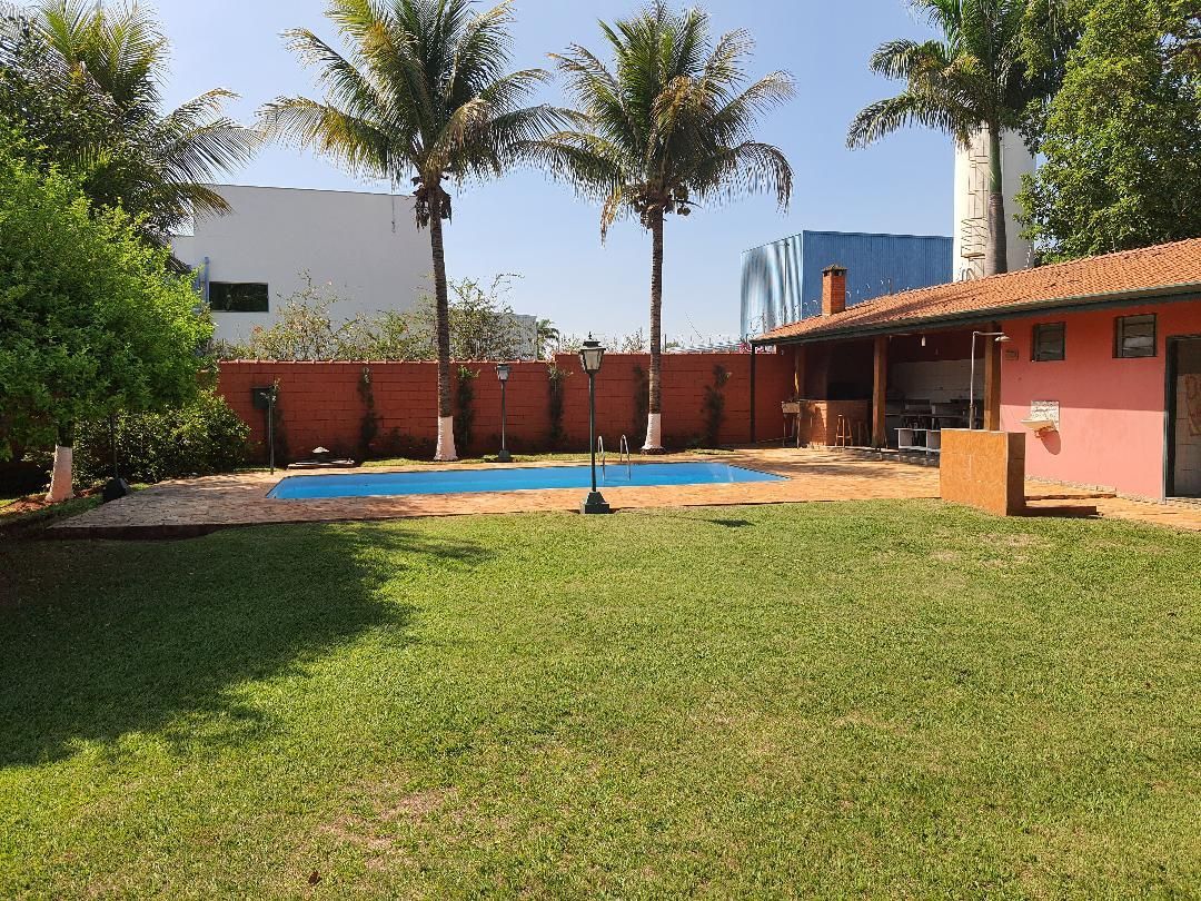 Chácara à venda com 4 quartos, 194m² - Foto 3