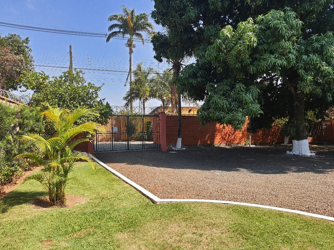 Chácara à venda com 4 quartos, 194m² - Foto 9