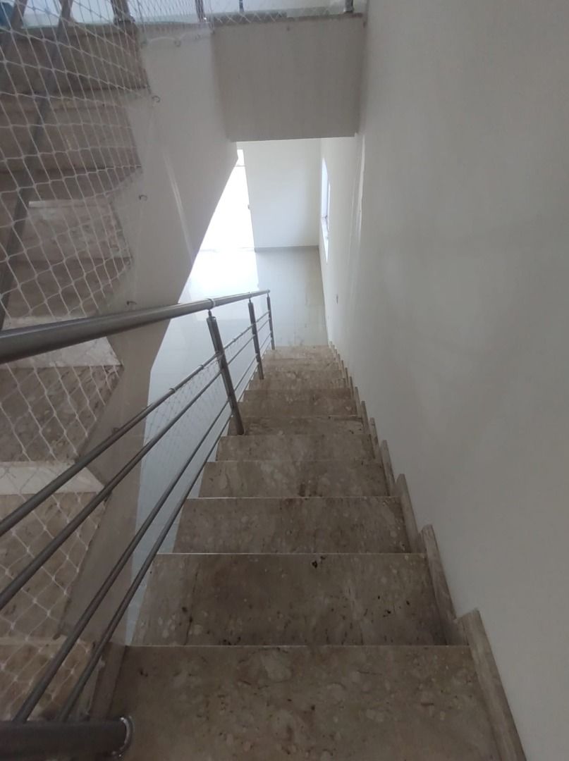 Casa de Condomínio à venda e aluguel com 4 quartos, 330m² - Foto 12