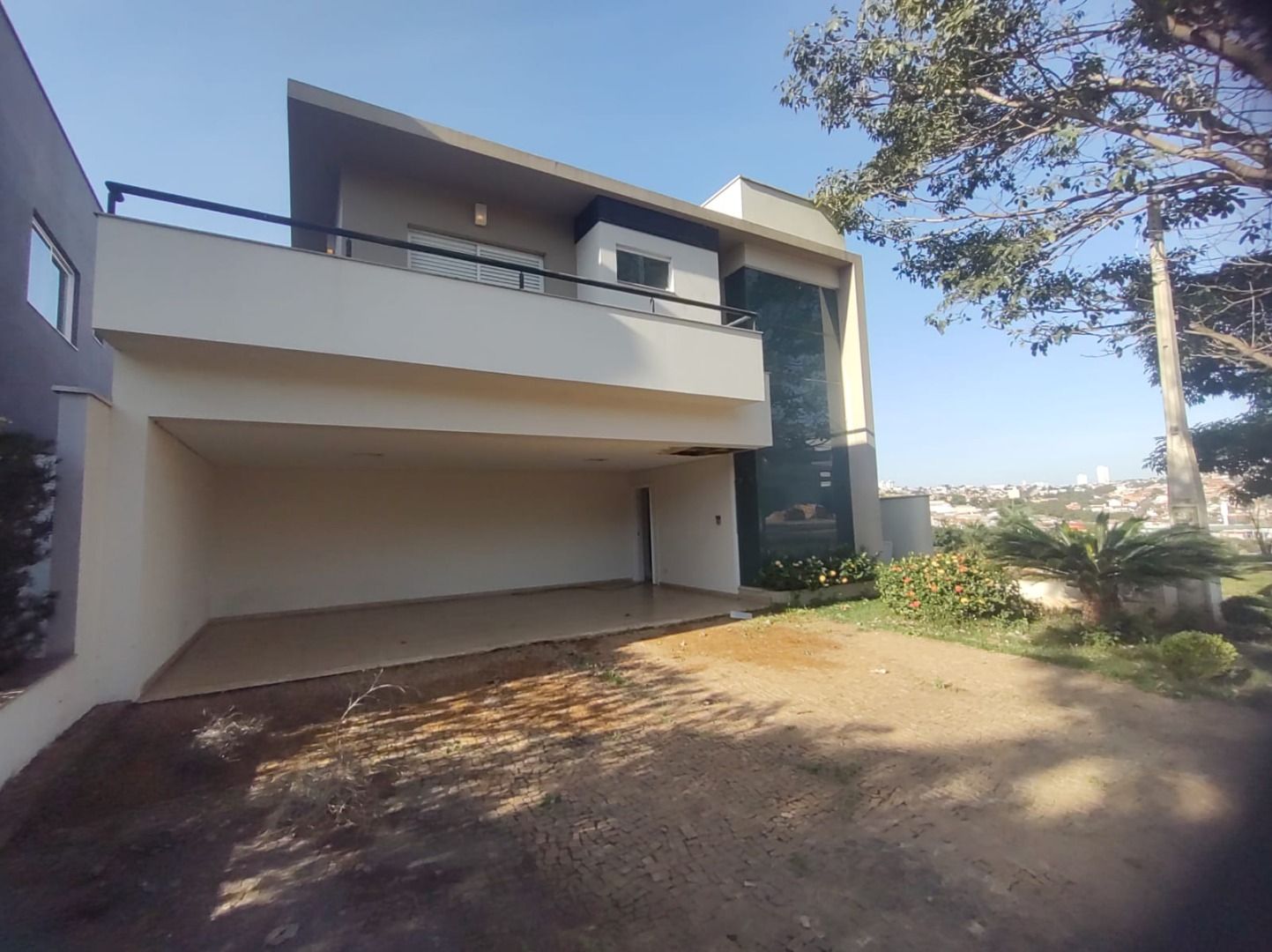 Casa de Condomínio à venda e aluguel com 4 quartos, 330m² - Foto 30