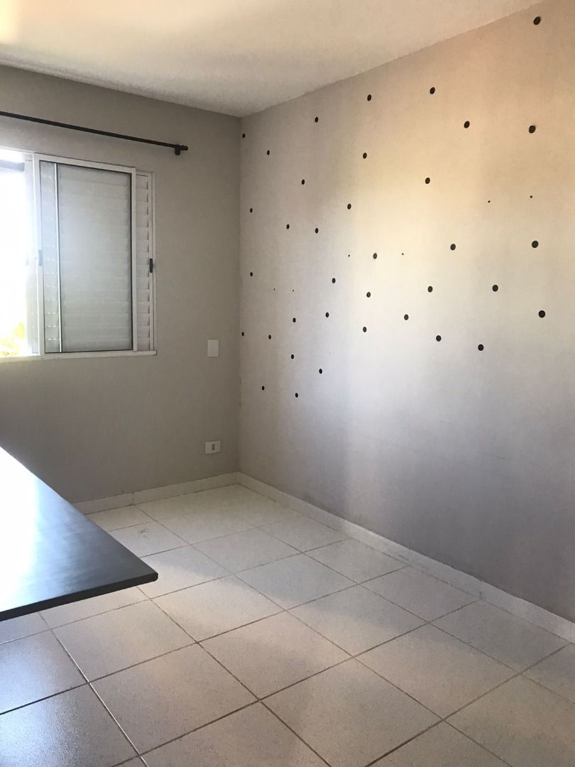 Apartamento à venda com 2 quartos, 55m² - Foto 11