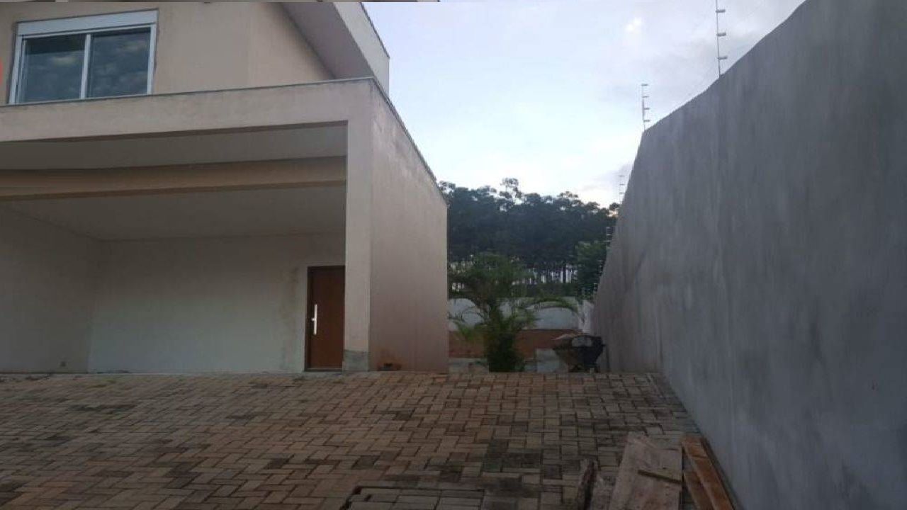 Casa à venda com 4 quartos, 313m² - Foto 28