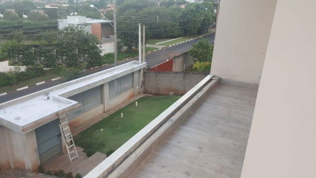 Casa à venda com 4 quartos, 313m² - Foto 6