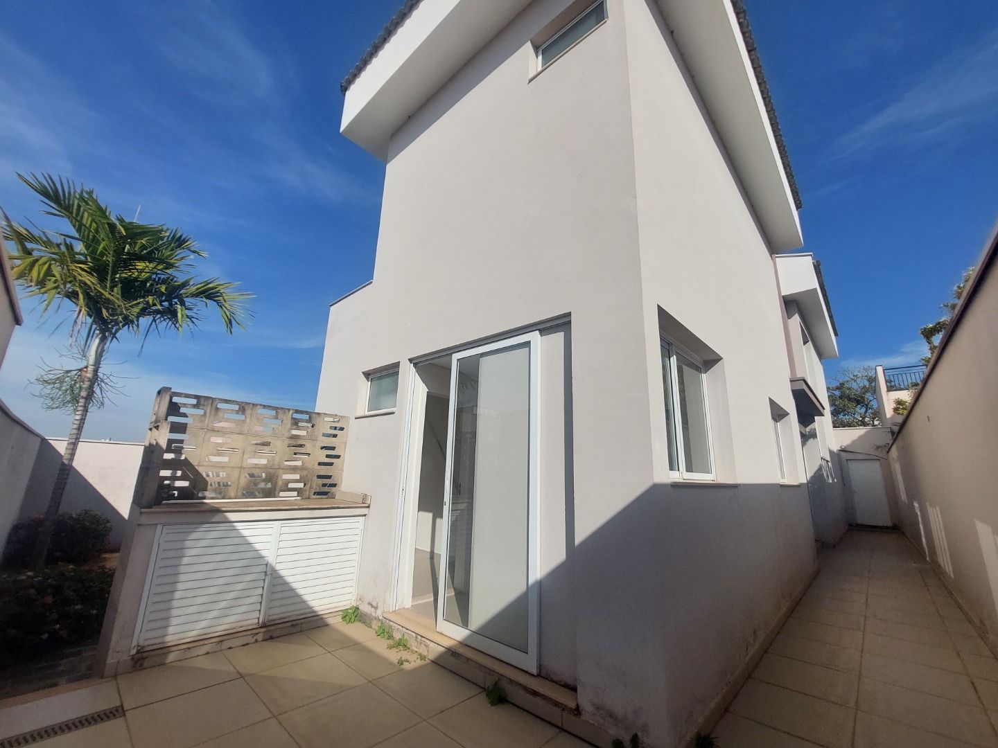 Casa de Condomínio à venda com 3 quartos, 290m² - Foto 26