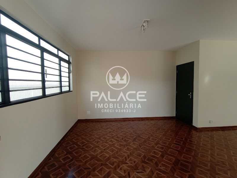 Casa para alugar com 3 quartos, 200m² - Foto 5