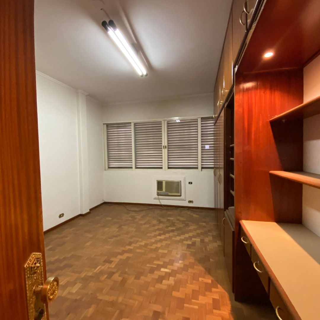 Apartamento à venda e aluguel com 3 quartos, 139m² - Foto 9