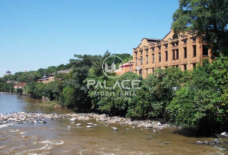 Casa à venda com 14 quartos, 353m² - Foto 6
