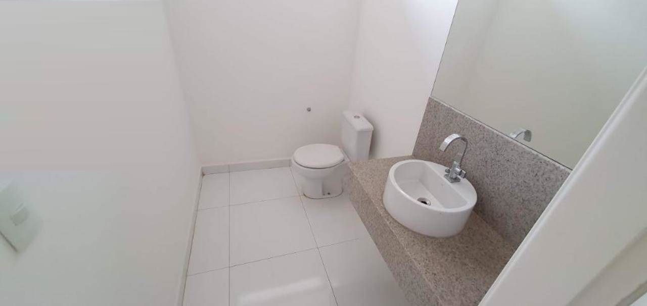 Casa Comercial à venda com 4 quartos, 305m² - Foto 5