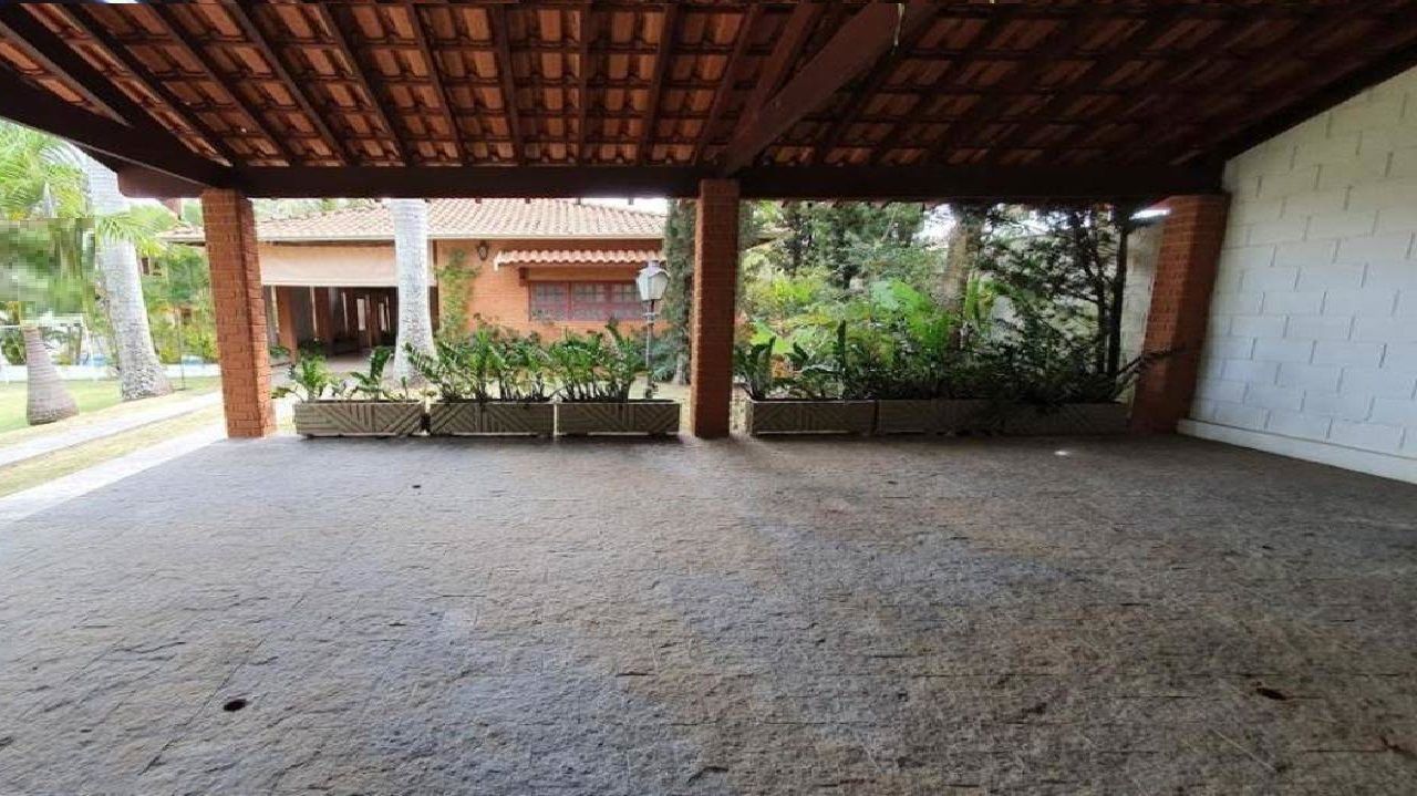 Chácara à venda com 5 quartos, 380m² - Foto 9