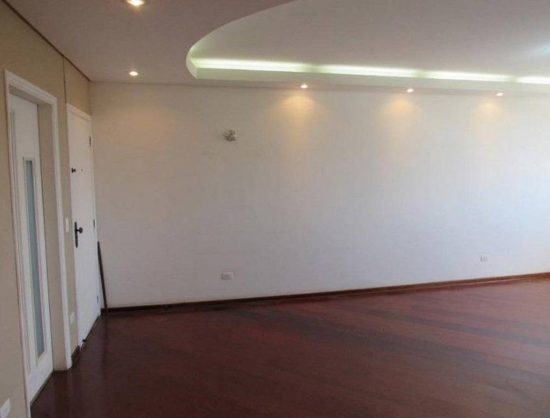 Apartamento à venda com 3 quartos, 111m² - Foto 3