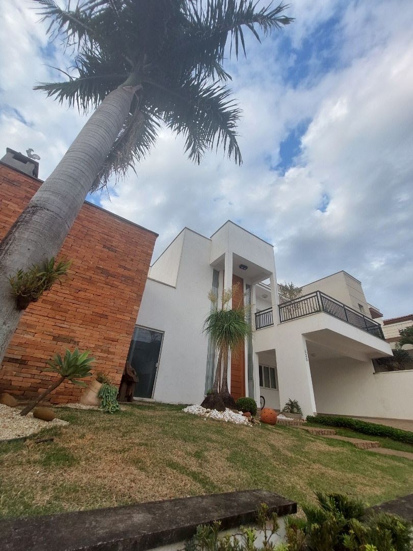 Casa de Condomínio à venda com 3 quartos, 400m² - Foto 5