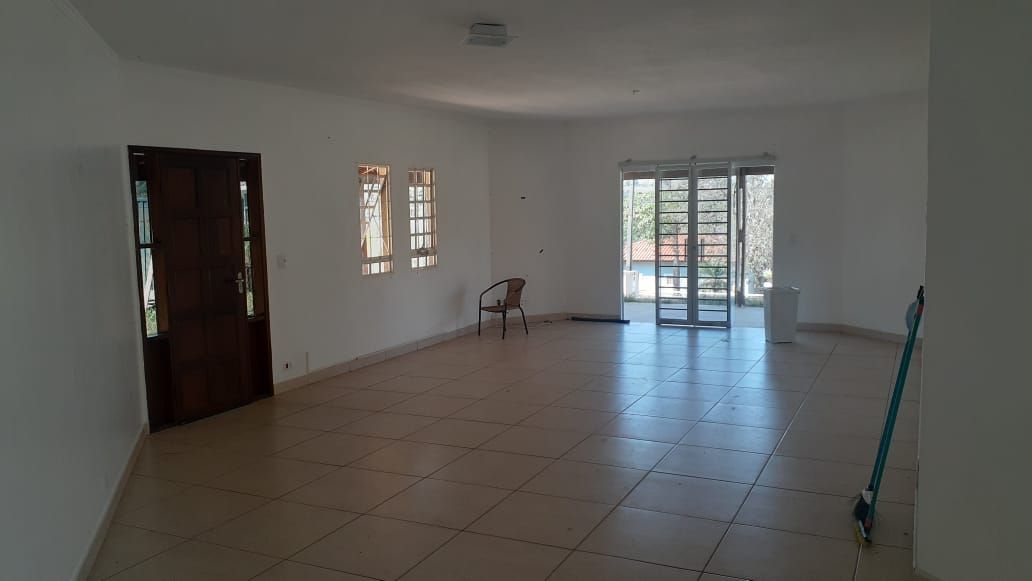 Chácara à venda com 3 quartos, 197m² - Foto 7