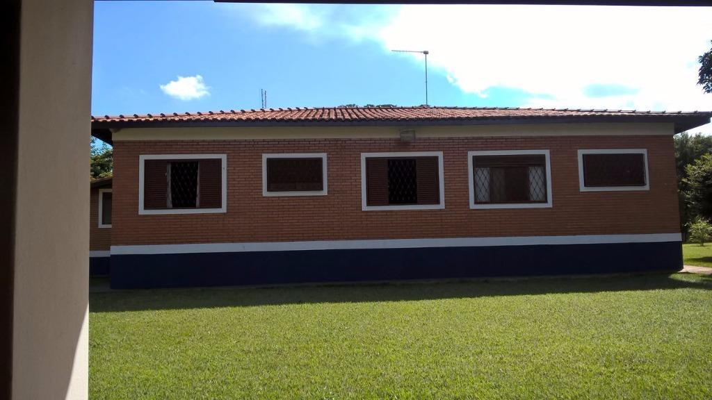 Chácara à venda com 4 quartos, 348m² - Foto 10