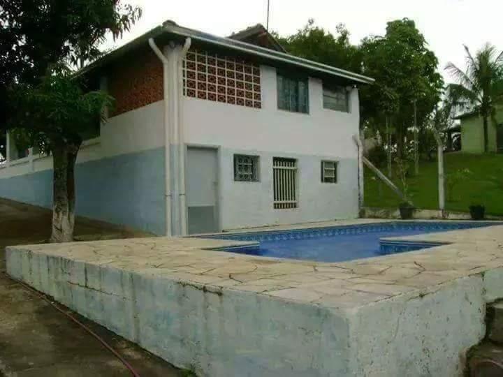 Chácara à venda com 5 quartos, 250m² - Foto 3